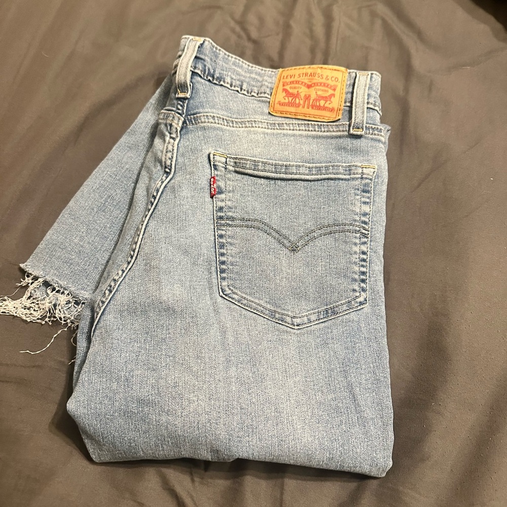 Levi's Women's Classic Light Blue Flare Jeans